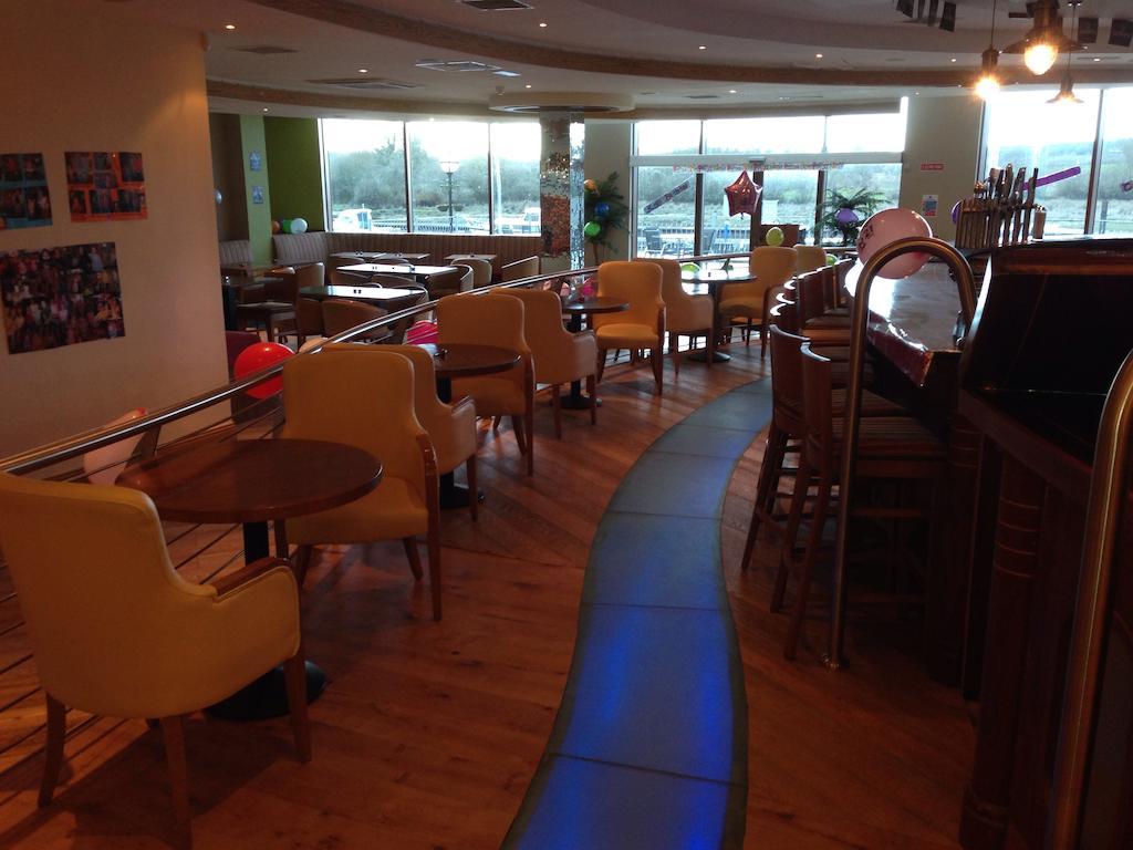 Leitrim Marina Hotel Carrick on Shannon Exterior foto