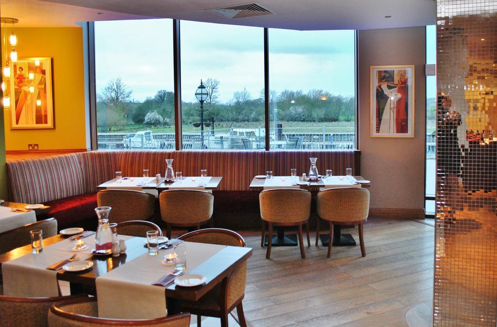 Leitrim Marina Hotel Carrick on Shannon Exterior foto